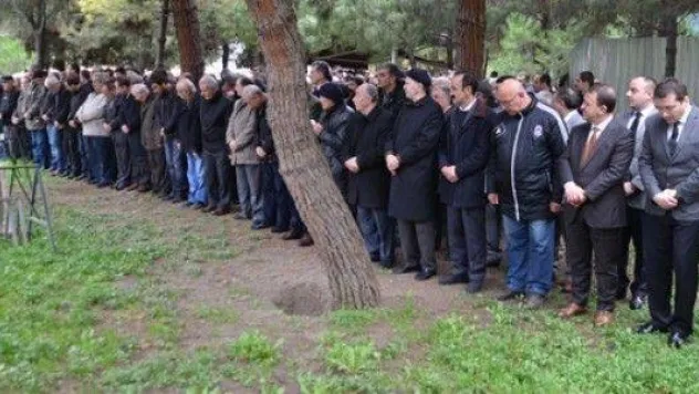 Işıklar, acılarına ortak oldu