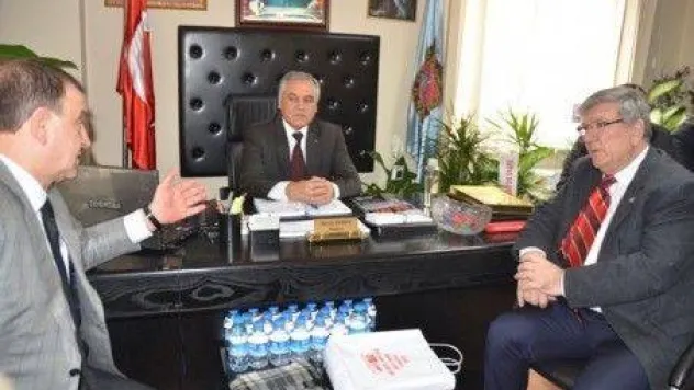 Işıklar'dan Akıncı'ya hayırlı olsun ziyareti