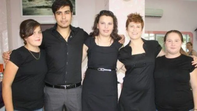 Işıltı Saç Tasarım Hizmete Açıldı