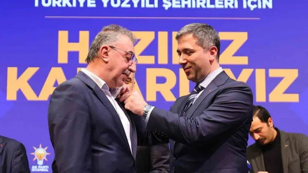 İstanbul'da 400 CHP'li AK Parti'ye katıldı