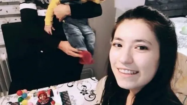 İstanbul'da gıda zehirlenmesinden ölen anne ve çocuklarının cenazeleri Adli Tıp Kurumu'ndan alındı