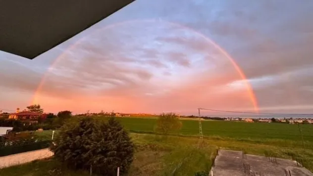 Silivri'de gökkuşağı ve günbatımı mest etti