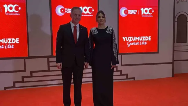 İstanbul Valiliği tarafından Cumhuriyetin 100. yılına özel 'Bayramlaşma Programı' düzenlendi