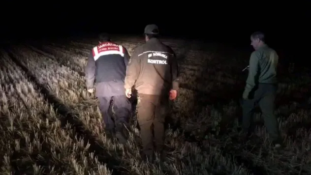 Jandarma bıldırcın sesi çıkaran ses yayın cihazı ve teçhizatına el koydu