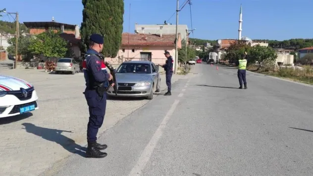 Jandarmadan 'Huzur' operasyonu 18 aranan şahsı yakaladı