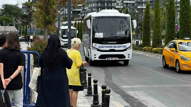 Kağıthane Belediyesi'nden mezarlık ziyaretleri için ücretsiz servis hizmeti