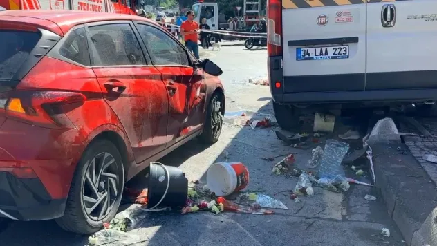 Kağıthane'de feci kaza: 1 ölü, 5 yaralı