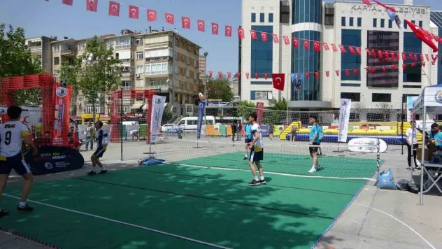 Kartal Belediyesi'nden 19 Mayıs ruhuna özgü kutlama