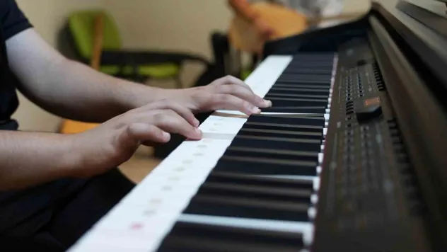 Keçiören Belediyesi konservatuvarı ile hayallerine kavuştular