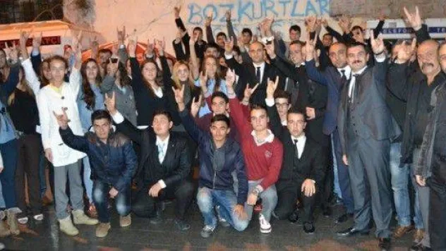 Kılavuz 'Çalışmalarınız takdire şayan'