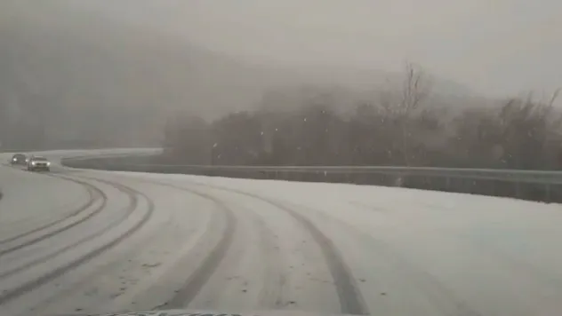 Kırklareli Mahyadağı bölgesinde kar yağışı: Yol trafiğe açık
