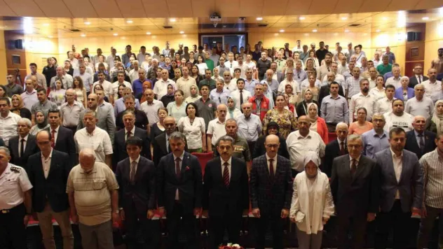 Kırklareli'nde 'Türkiye Yüzyılı'nın Kahramanları' konferansı