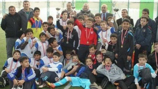 Küçükler Erkek Futbol Müsabakaları Finali