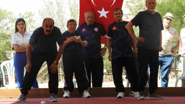 Lüleburgaz ve Çorlu huzurevleri takımlarının bocce müsabakası