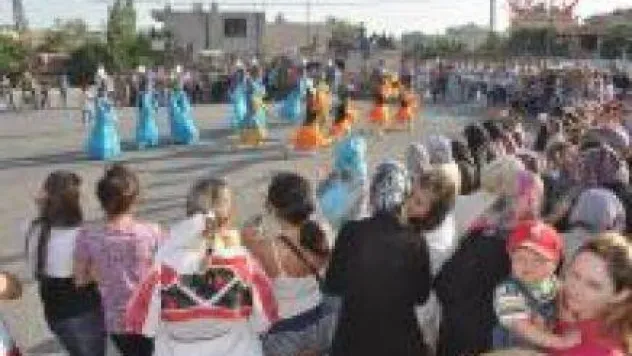 Mahallelerde Festival Rüzgârı Esti