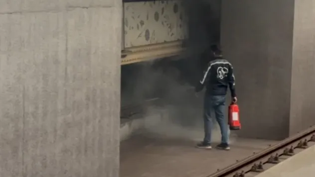 Mahmutbey metrosunda yangın: İstasyon kapatıldı, yolcular tahliye edildi