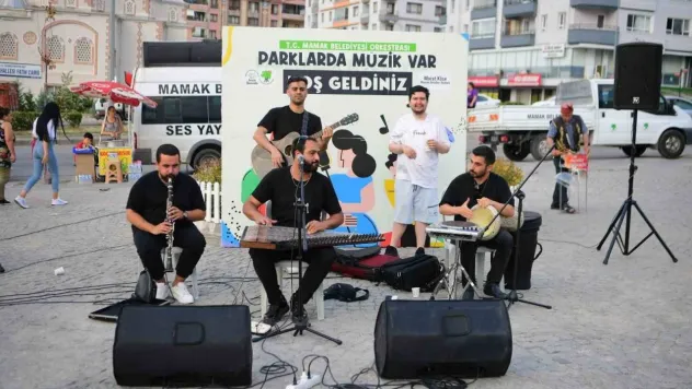 Mamak'ta parklardan müzik sesi yükseliyor