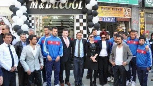 M&Bucoll hizmete açıldı