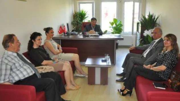 Mektebim Okullarından CHP'ye Ziyaret