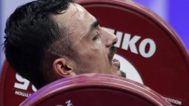 Milli halterci Muammer Şahin altın madalya kazandı