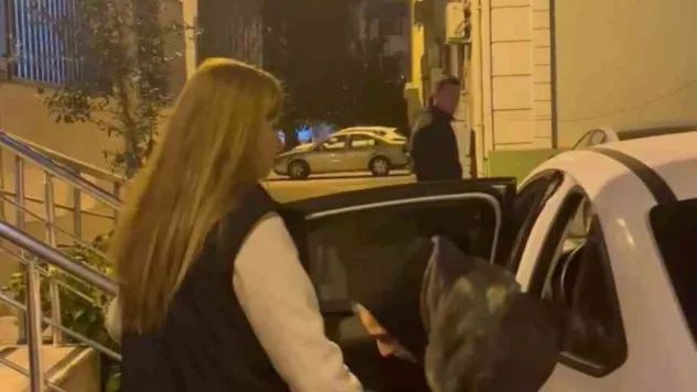 Müşterileri adına kredi çeken beyaz eşya bayisi kadına ev hapsi verildi