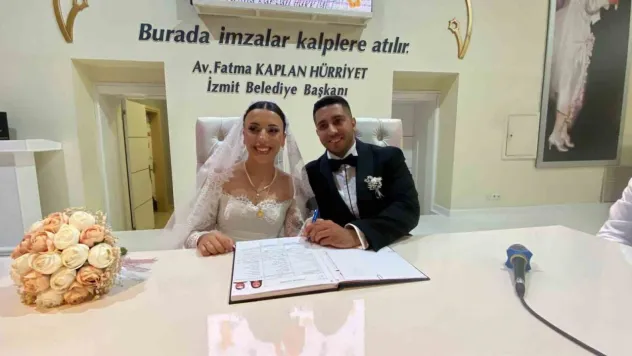 Nikah salonlarında 25.5.25 yoğunluğu