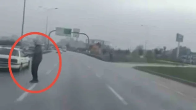 Ölüme davetiye çıkardı