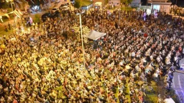 Ortaköy Gökhan Türkmen'le coştu