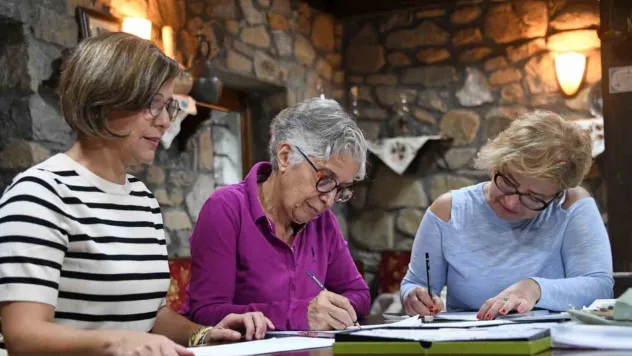 Osmangazi'de minyatür sanatı kadın eliyle hayat buluyor