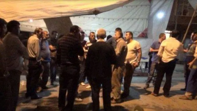 Pazarcılar zabıtaları darp etti
