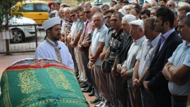 Pınar öğretmen toprağa verildi