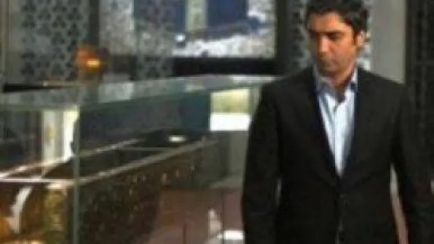 Polat Alemdar Kutsal Emanetlerde