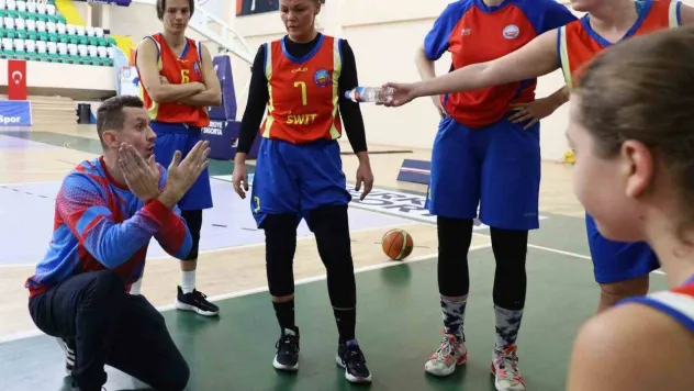 Potada sessiz şampiyona başladı