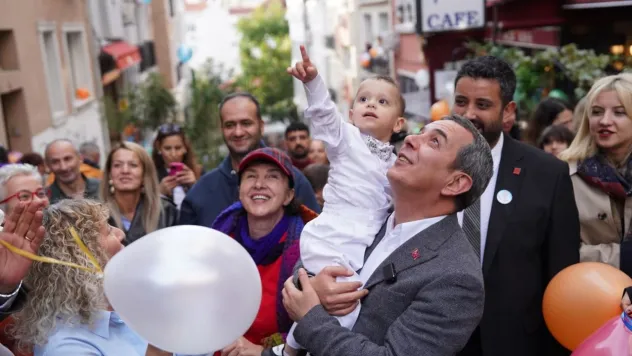 Robin'in zaferi: Hastalığı yendi, umudu gökyüzüne bıraktı
