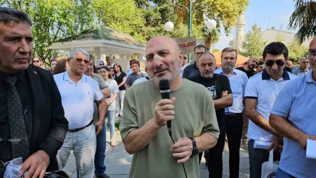 Sakarya'da darbedilen öğretmen için destek açıklaması yapıldı