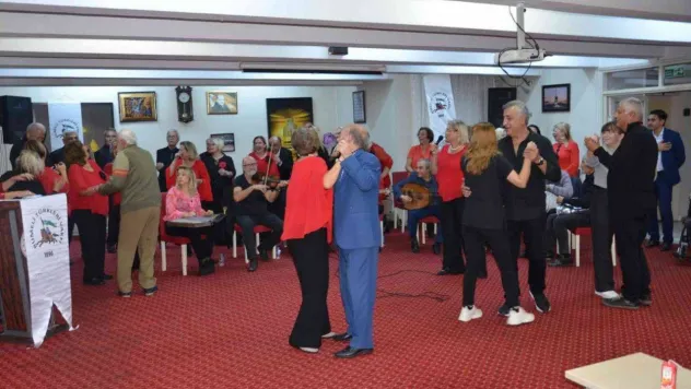 Salgın sonrası ilk konser huzurevi sakinlerine moral oldu