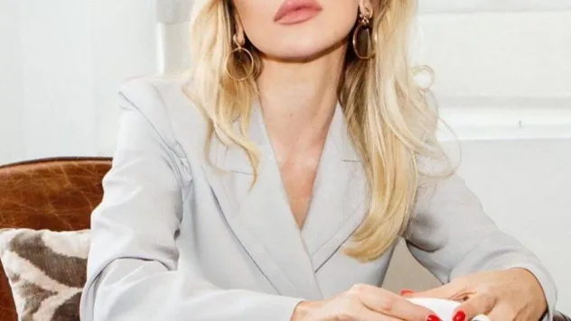 Şarkıcı Hadise'nin mesajlarını ifşa ettiği iddia edilen gazeteciye 9 yıla kadar hapis cezası talebi