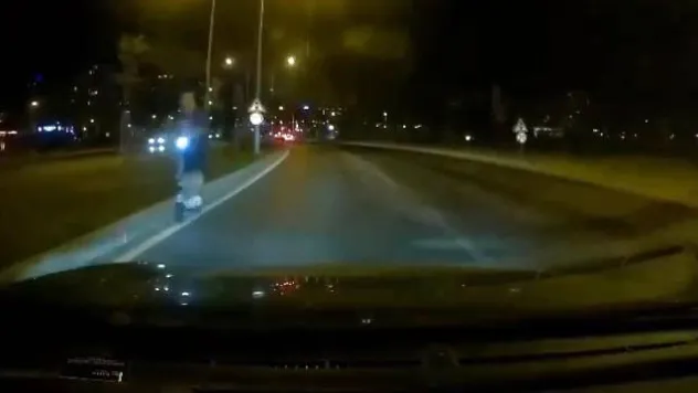 Scooter ile tersten giden genç faciaya davetiye çıkardı