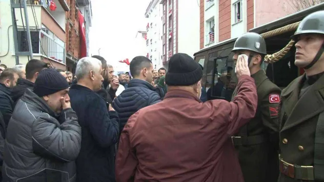 Şehit Halil İbrahim Yiğit'in cenazesi helallik alınmak üzere baba ocağına getirildi
