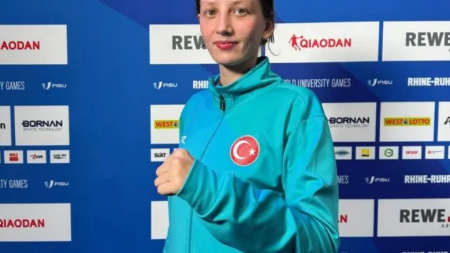 Şevval Çakal, Almanya'da altın madalya kazandı