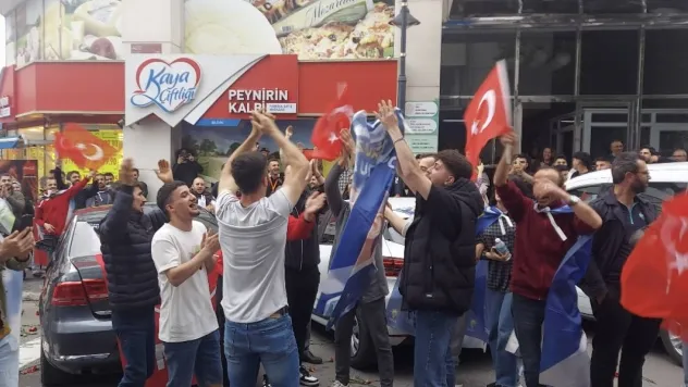 Silivri'de sevinç kutlamaları başladı