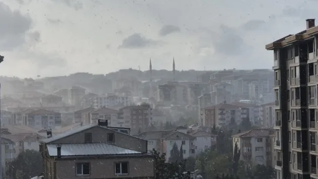 Silivri'de yağmur etkili oldu