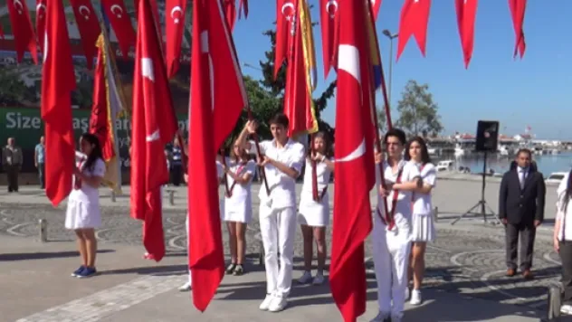 Silivri'de buruk 19 Mayıs töreni