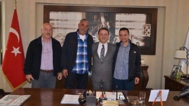 Silivrili Balıkçılar Işıklar'ı Tebrik Etti