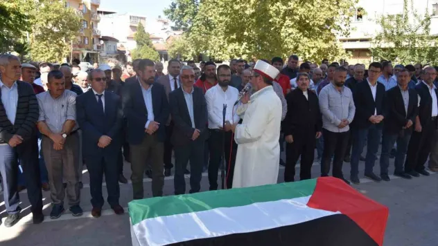 Sındırgı'da Filistinliler için gıyabi cenaze namazı kılındı