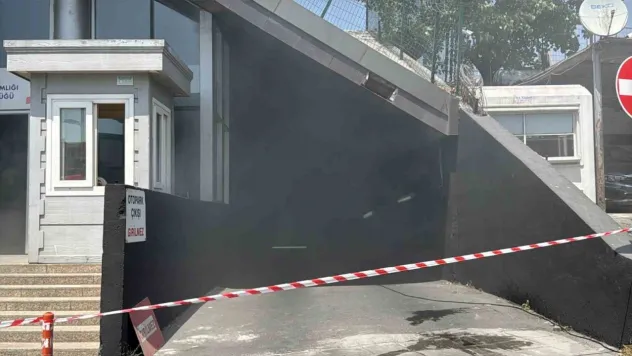 Şişli Kaymakamlığı Tapu Müdürlüğü'nde yangın paniği