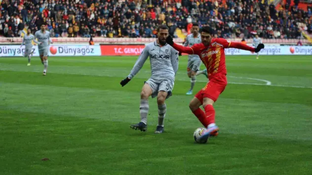 Spor Toto Süper Lig: Kayserispor: 0 - Medipol Başakşehir: 0 (Maç devam ediyor)