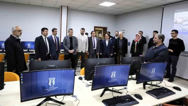 SUBÜ'de Yazılım Geliştirme ve Sistem Laboratuvarı açıldı