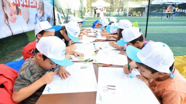 Sultangazi Belediyesi'nin 'Bilim Firarda' projesi 4'üncü yılında