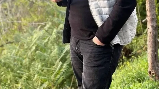 Sultangazi'de kız arkadaşını bekleyen Barış Özdoğan'ın öldürüldüğü an güvenlik kamerasında